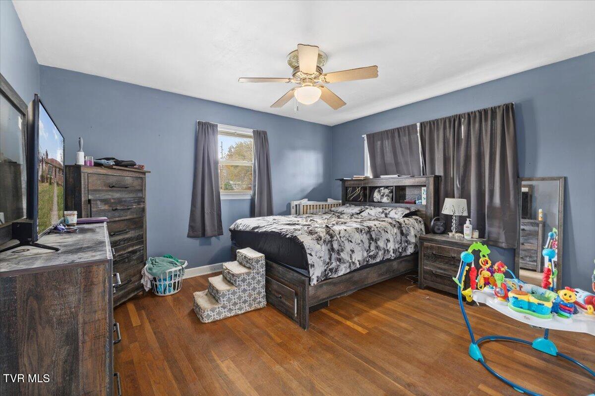 116 Elk Road Bristol, TN 37620 - Photo 14 of 42 14-128A7154