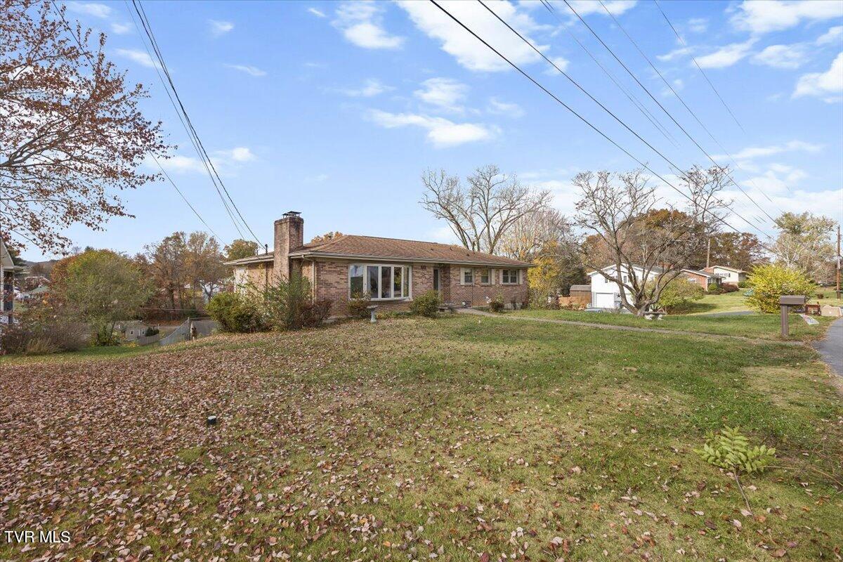 116 Elk Road Bristol, TN 37620 - Photo 31 of 42 31-128A7219