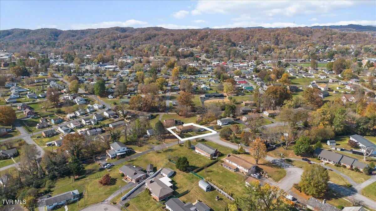 116 Elk Road Bristol, TN 37620 - Photo 34 of 42 35-DJI_0525