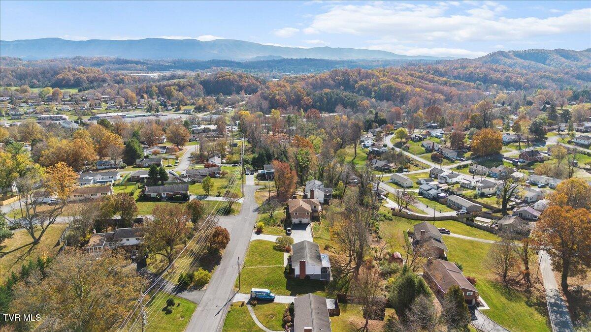 116 Elk Road Bristol, TN 37620 - Photo 39 of 42 40-DJI_0513
