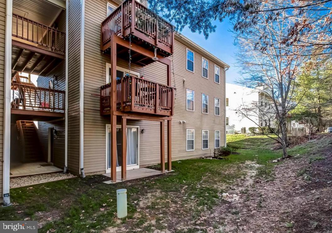 7802 Harrowgate Circle, Unit E Springfield, VA 22152 - Photo 3 of 4 Gallery Image 3