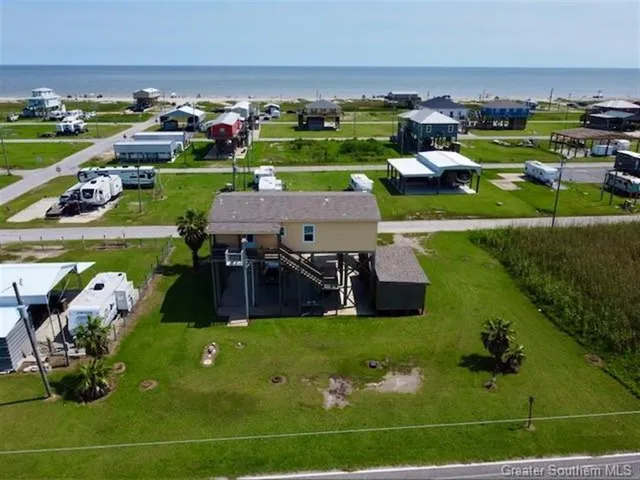 $300,000 | 2208 Mallard Street, Cameron, LA 70631