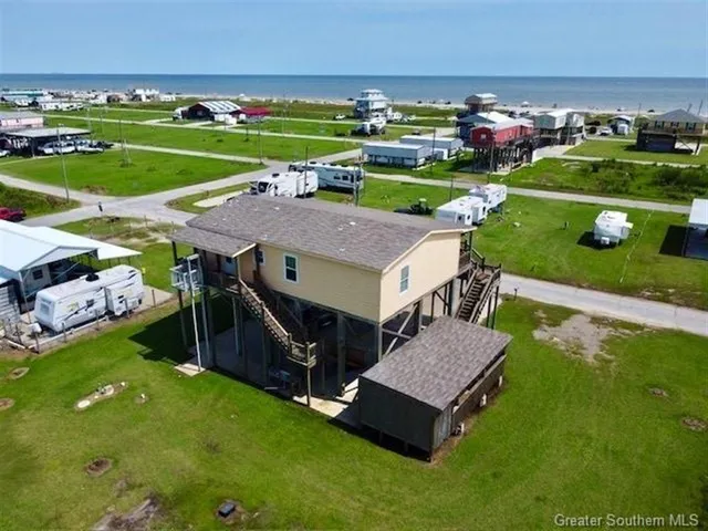 $300,000 | 2208 Mallard Street, Cameron, LA 70631