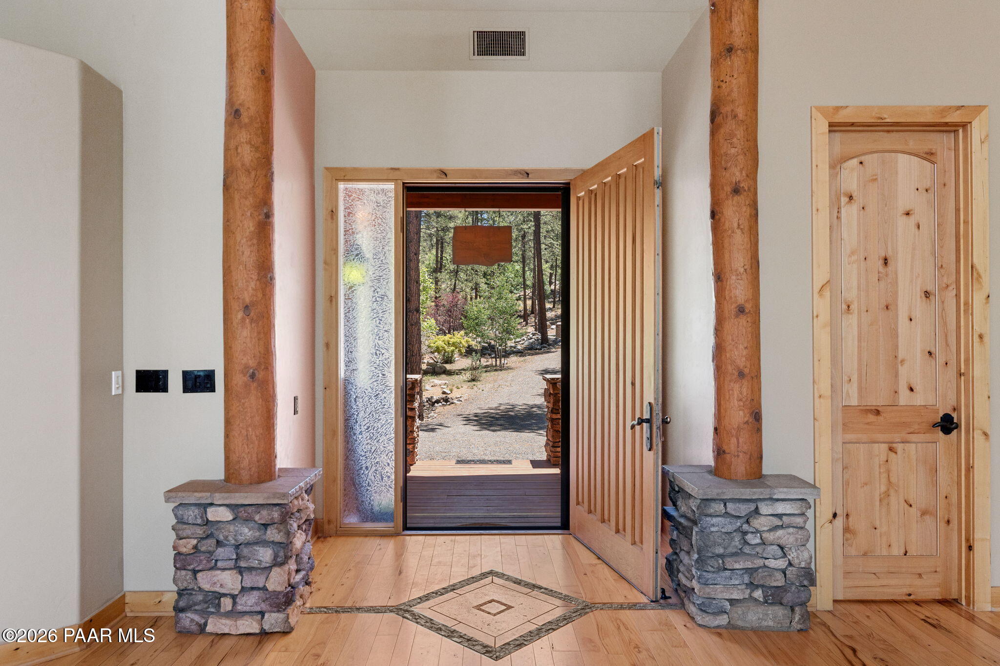 5140 East Charcoal Kiln Road Prescott, AZ 86303 - Photo 11 of 140 11-Foyer 2