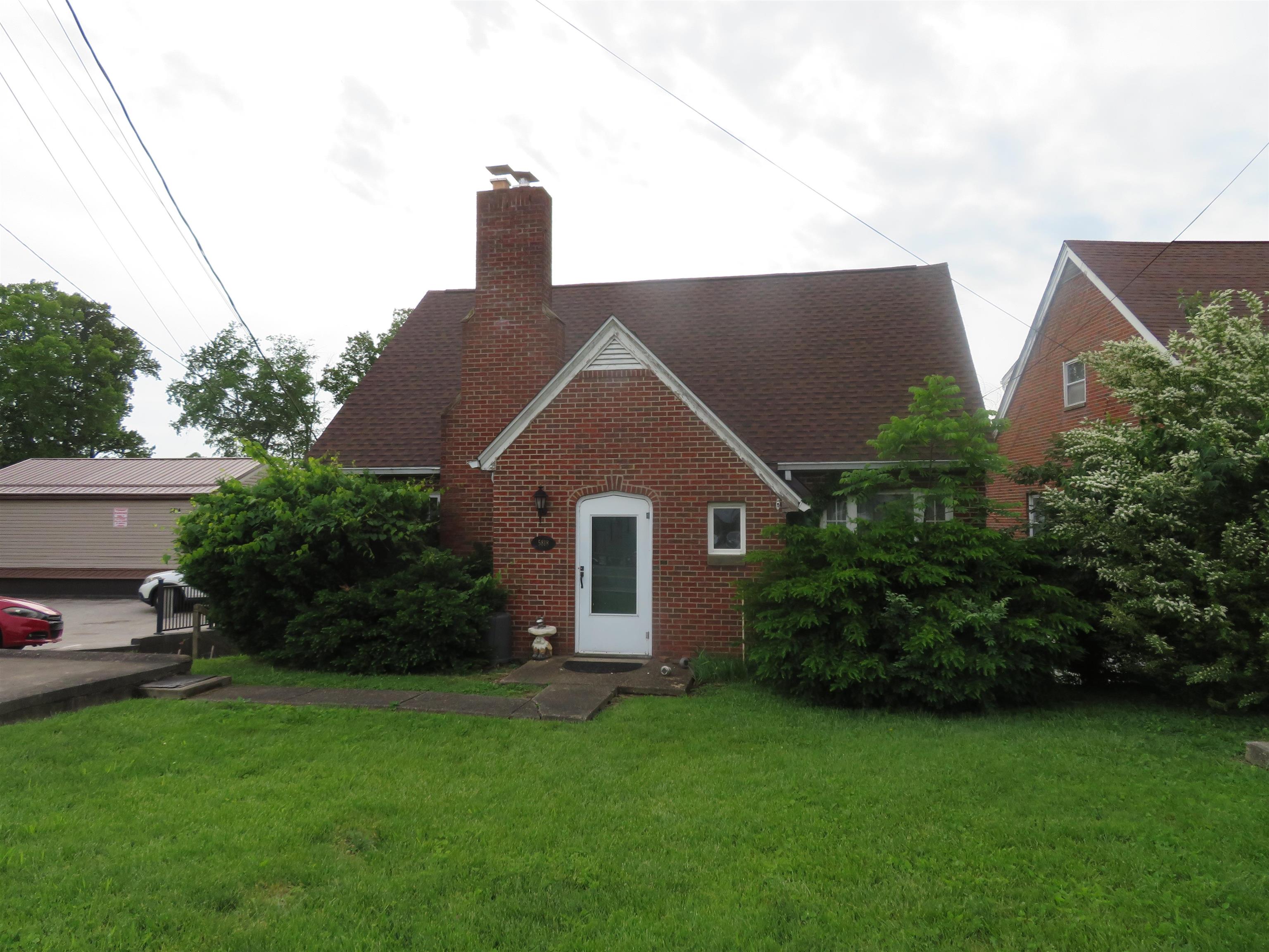 5818 East Pea Ridge Road Huntington, WV 25705 - Photo 1 of 2 Gallery Image 1