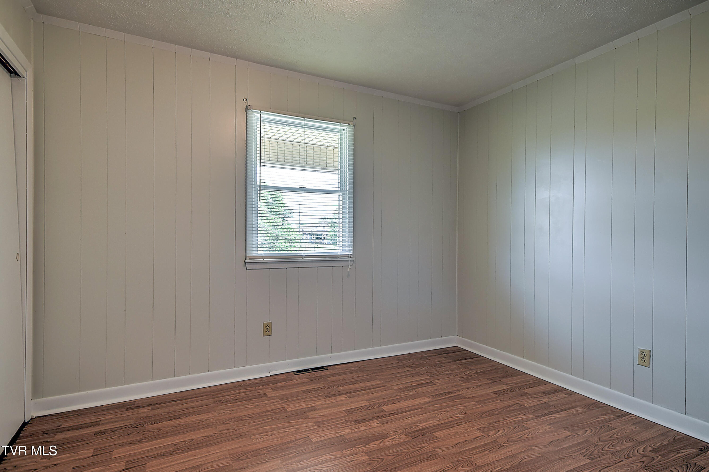 5950 Lone Star Road Kingsport, TN 37660 - Photo 13 of 26 5950 Lonestar TM-11