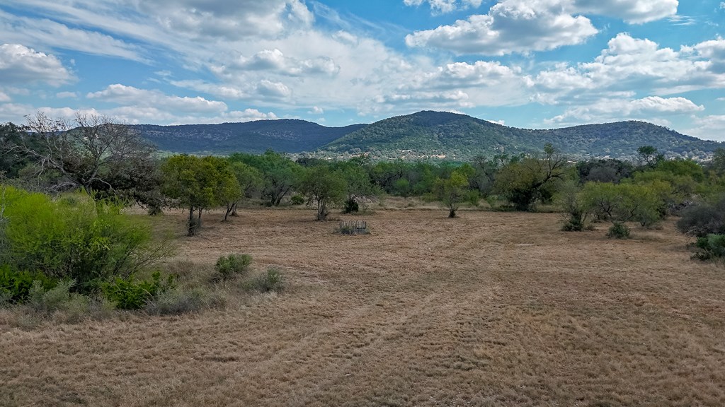 677 Kahn Drive Rio Frio, TX 78879 - Photo 30 of 32