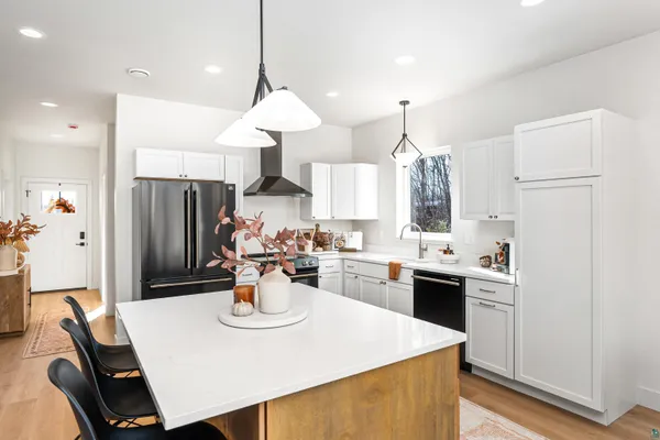 $425,000 | 4163 West Calvary Road, Duluth, MN 55803