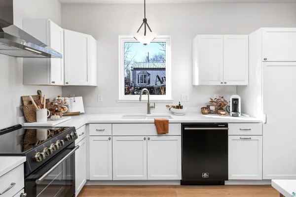 $425,000 | 4163 West Calvary Road, Duluth, MN 55803