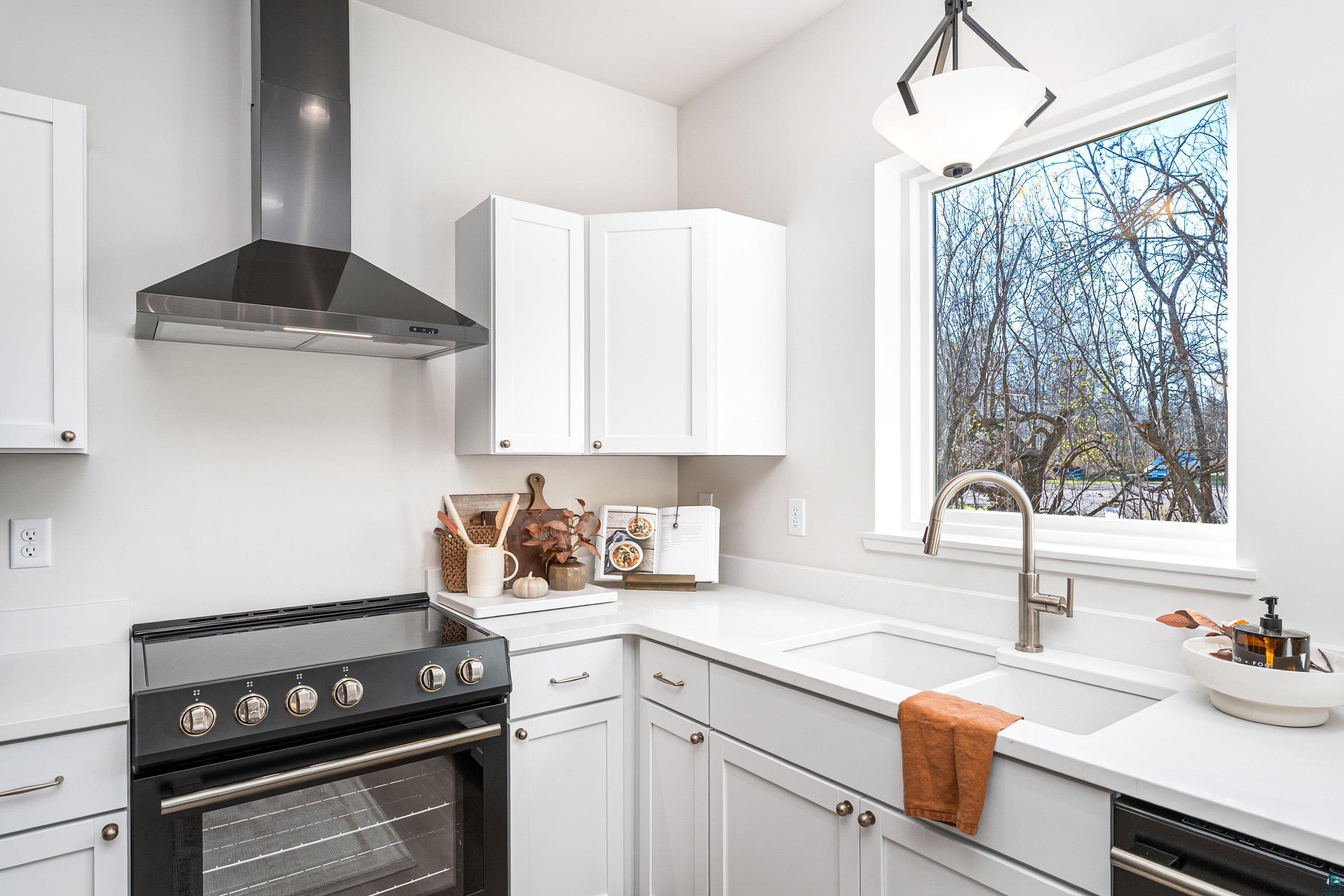 4163 West Calvary Road Duluth, MN 55803 - Photo 17 of 41