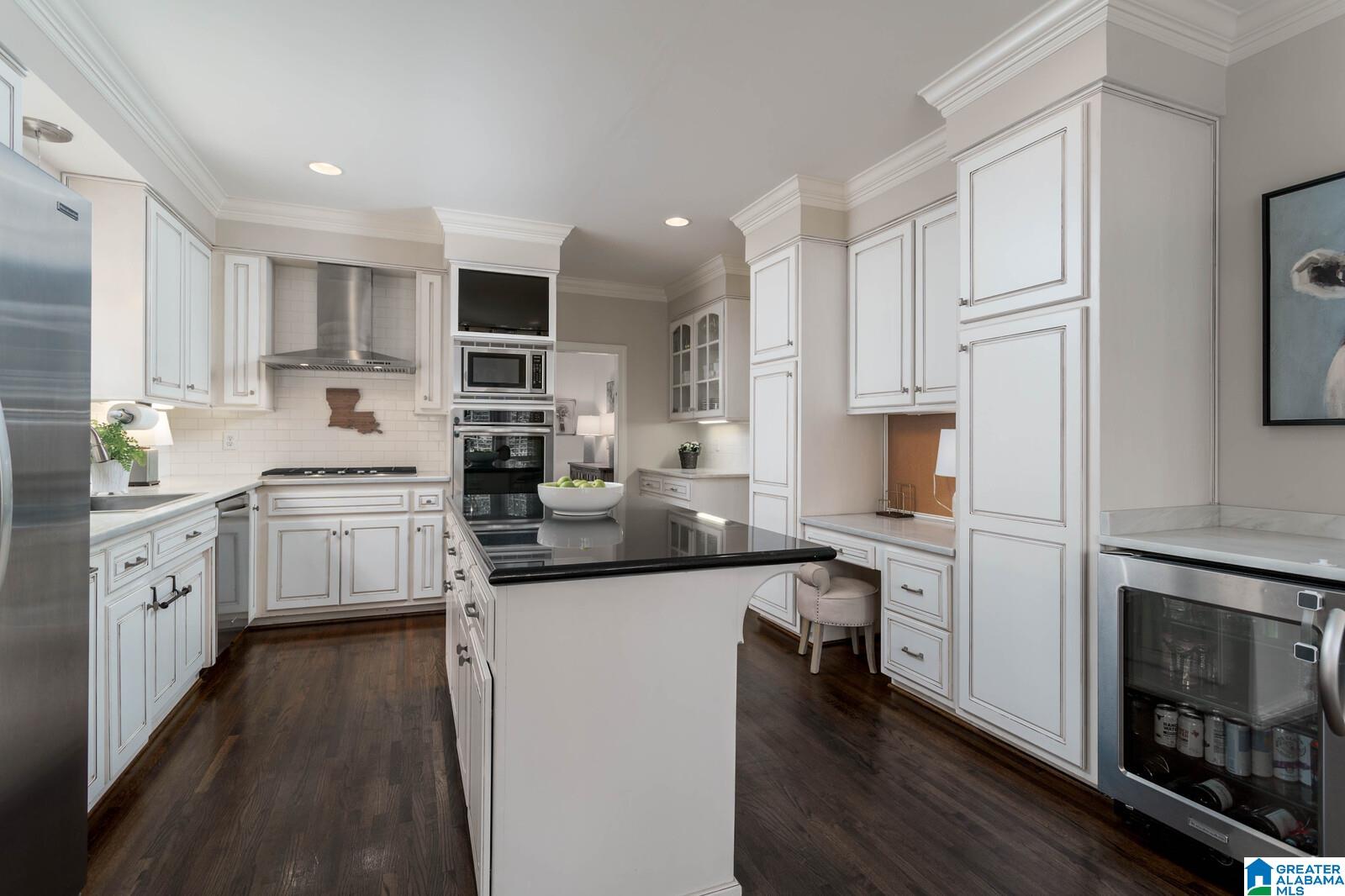 807 Sims Avenue Birmingham, AL 35213 - Photo 12 of 48