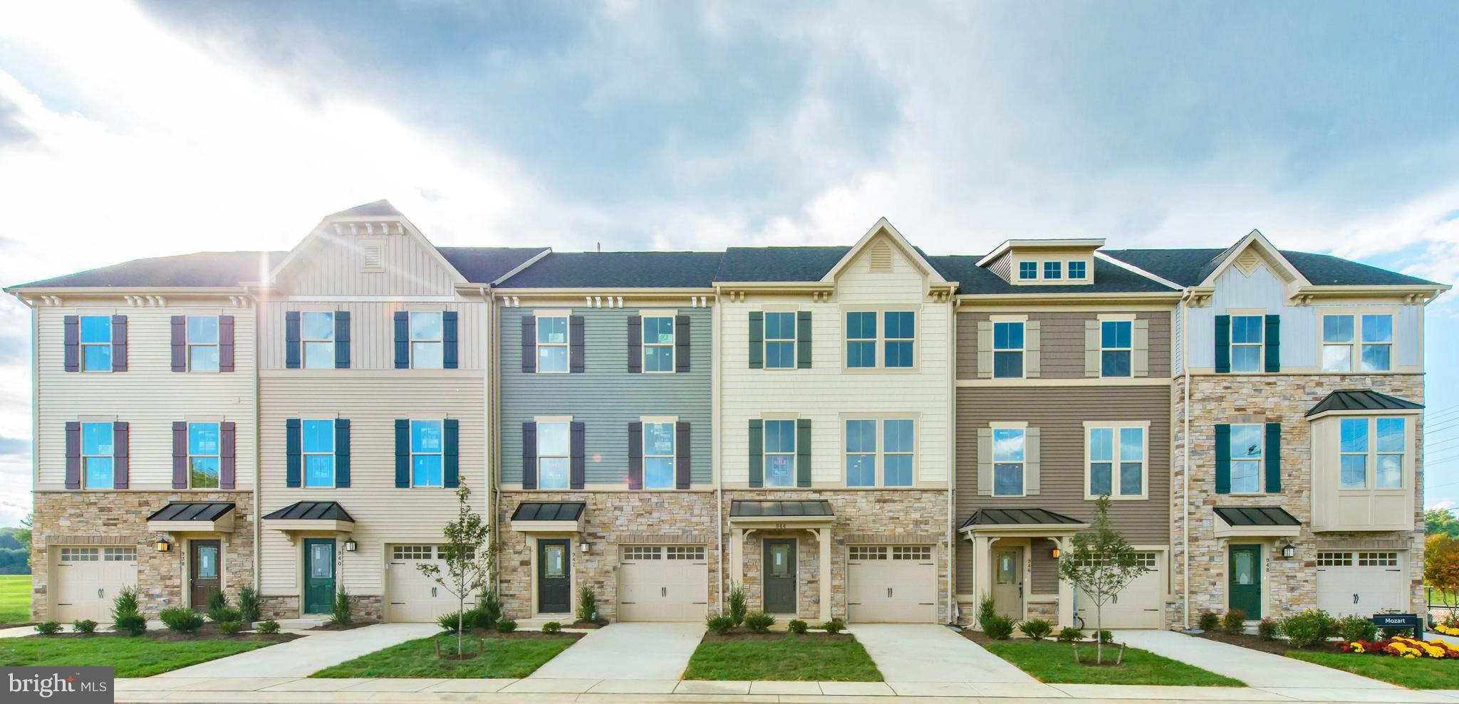 1847 Wind Gate Road Halethorpe, MD 21227 - Photo 1 of 28 Exterior (Front)
