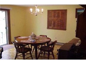 28 Tinker Road Nashua, NH 03064 - Photo 3 of 5 Gallery Image 3