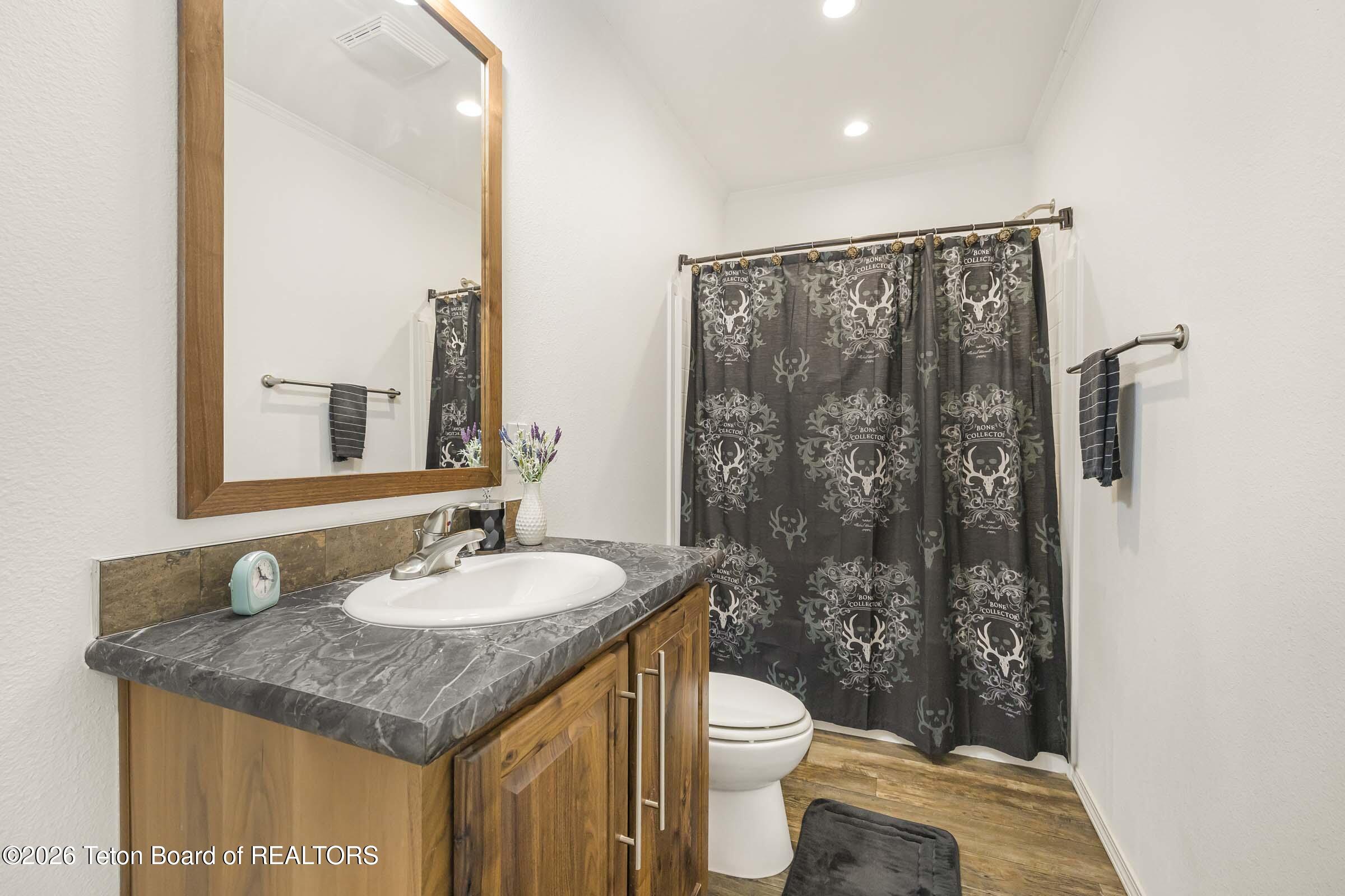 60 Summit Way Thayne, WY 83127 - Photo 25 of 41 18-Guest Bath