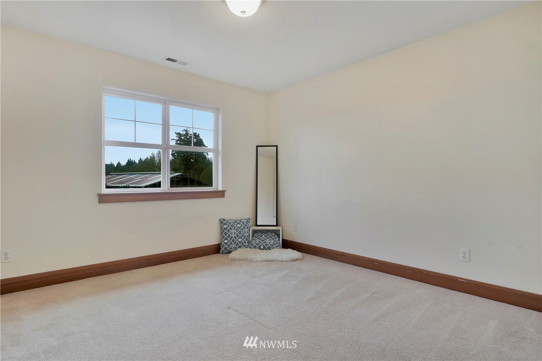 19421 Mountain Meadows Lane Southwest Rochester, WA 98579 - Photo 30 of 40 Gallery Image 30