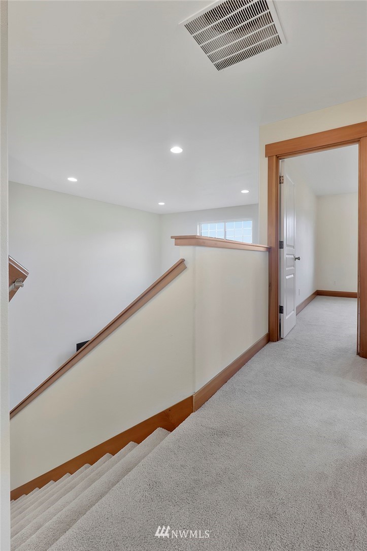 19421 Mountain Meadows Lane Southwest Rochester, WA 98579 - Photo 31 of 40 Gallery Image 31
