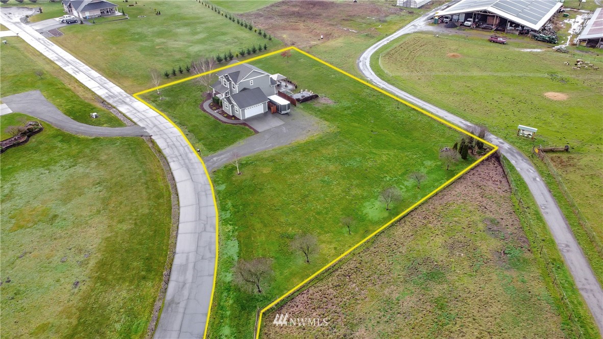 19421 Mountain Meadows Lane Southwest Rochester, WA 98579 - Photo 33 of 40 Gallery Image 33