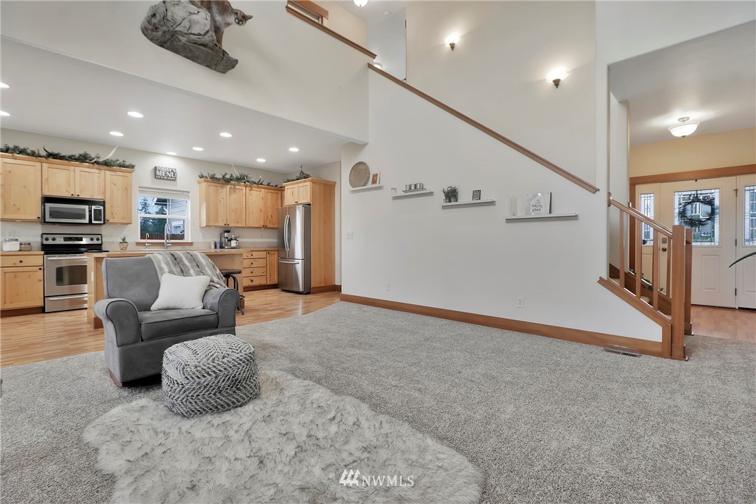 19421 Mountain Meadows Lane Southwest Rochester, WA 98579 - Photo 7 of 40 Gallery Image 7