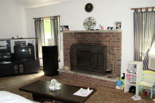 Lot 295 Doe Loop Bushkill, PA 18324 - Photo 2 of 5 Living Room