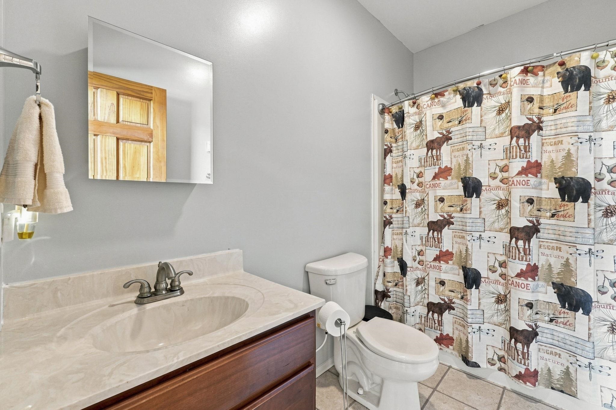 50818 Cornwall Road Bristol, IN 46507 - Photo 13 of 43 Gallery Image 13
