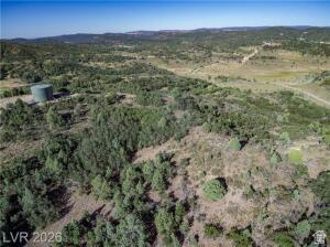 495 West Lutherwood Road, Unit 5 Alton, UT 84710 - Photo 6 of 35 Expansive land featuring diverse vegetation and distant rolling hills