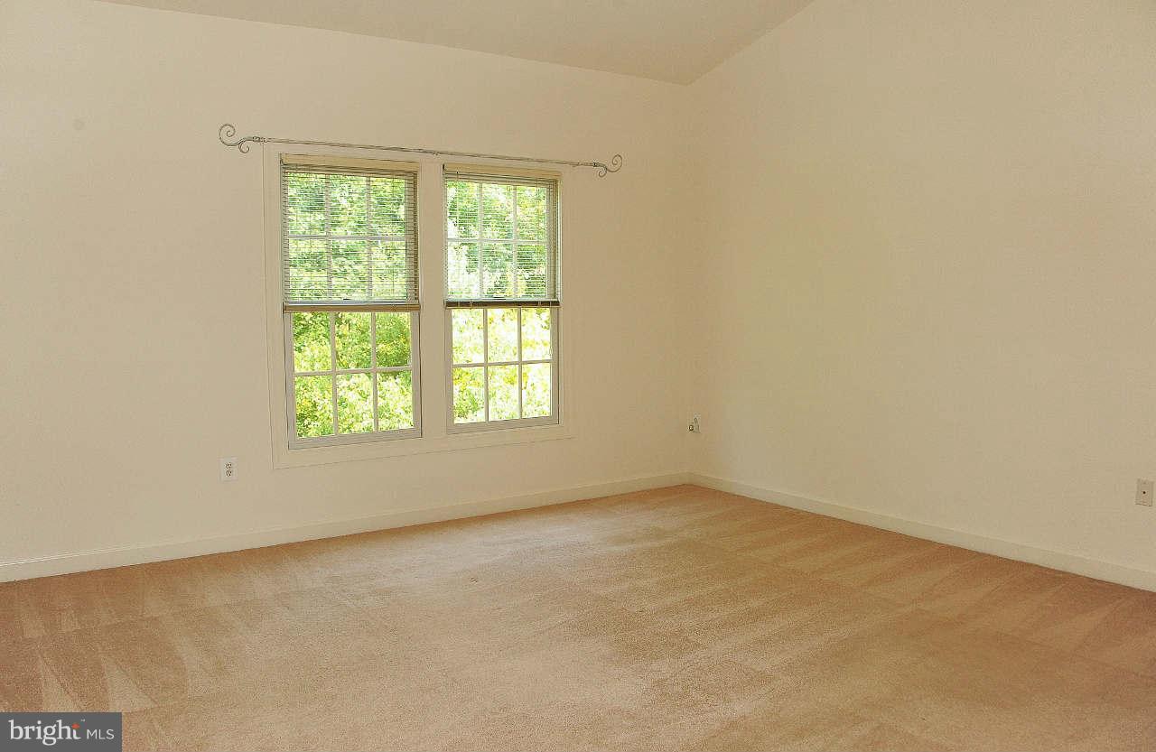 6236 Levi Court Springfield, VA 22150 - Photo 16 of 30 Bedroom (Master)