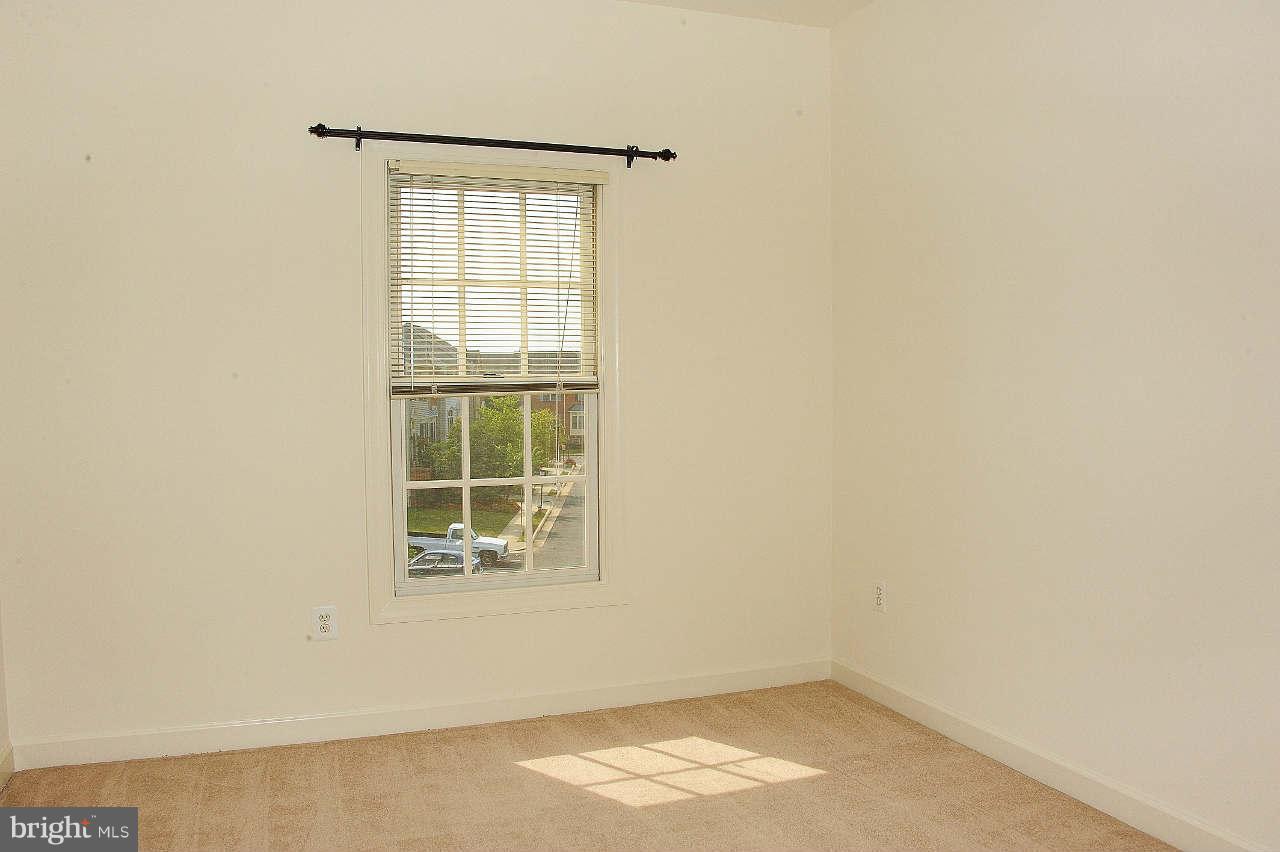 6236 Levi Court Springfield, VA 22150 - Photo 23 of 30 Third Bedroom
