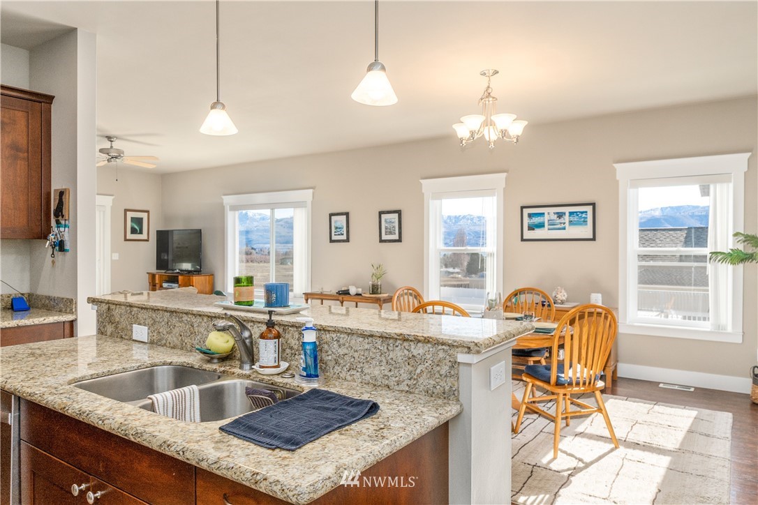126 Summer Breeze Road Manson, WA 98831 - Photo 9 of 27 Gallery Image 9