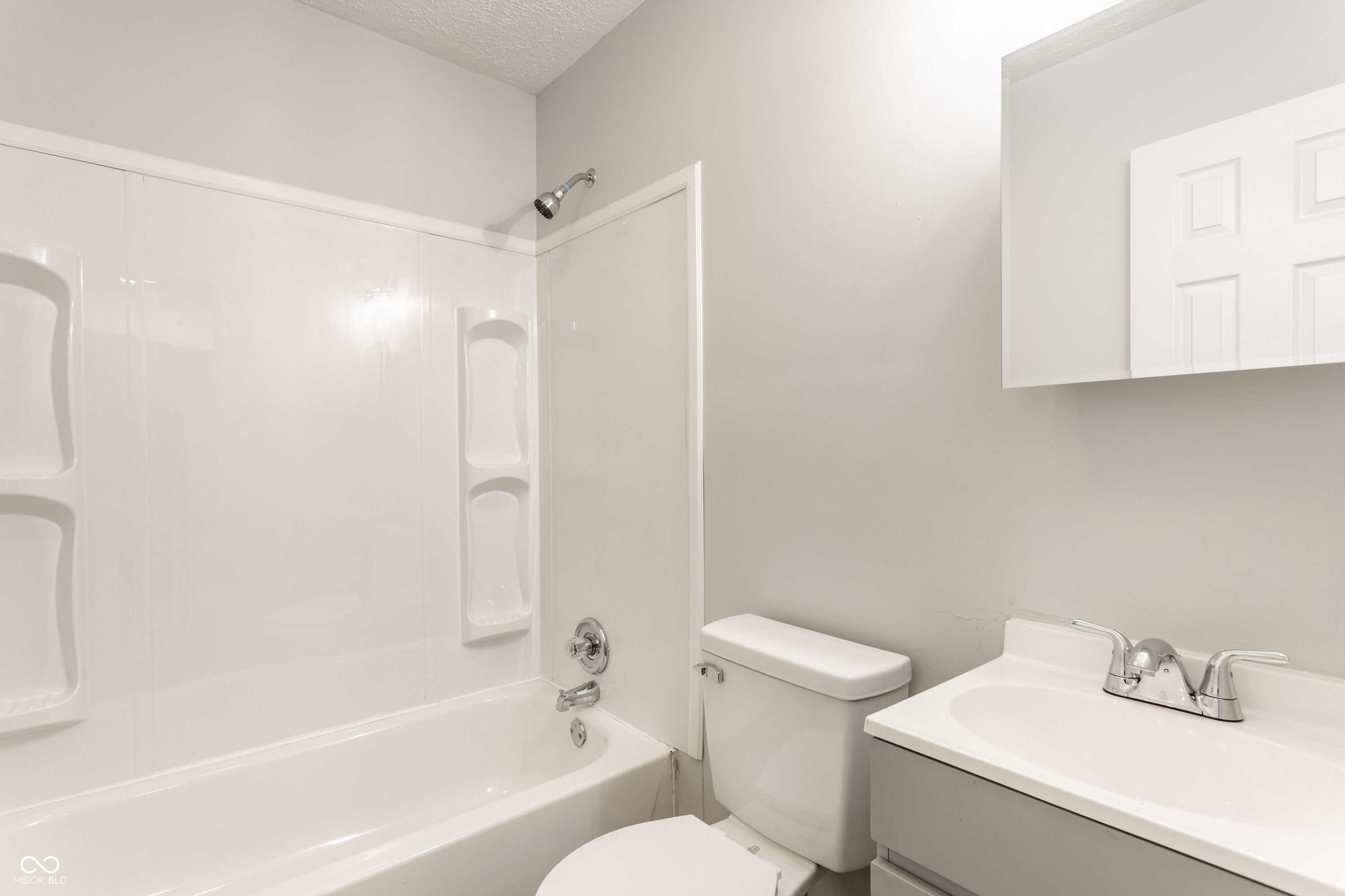 3943 Mitthoeffer Road Indianapolis, IN 46235 - Photo 15 of 22 Gallery Image 15