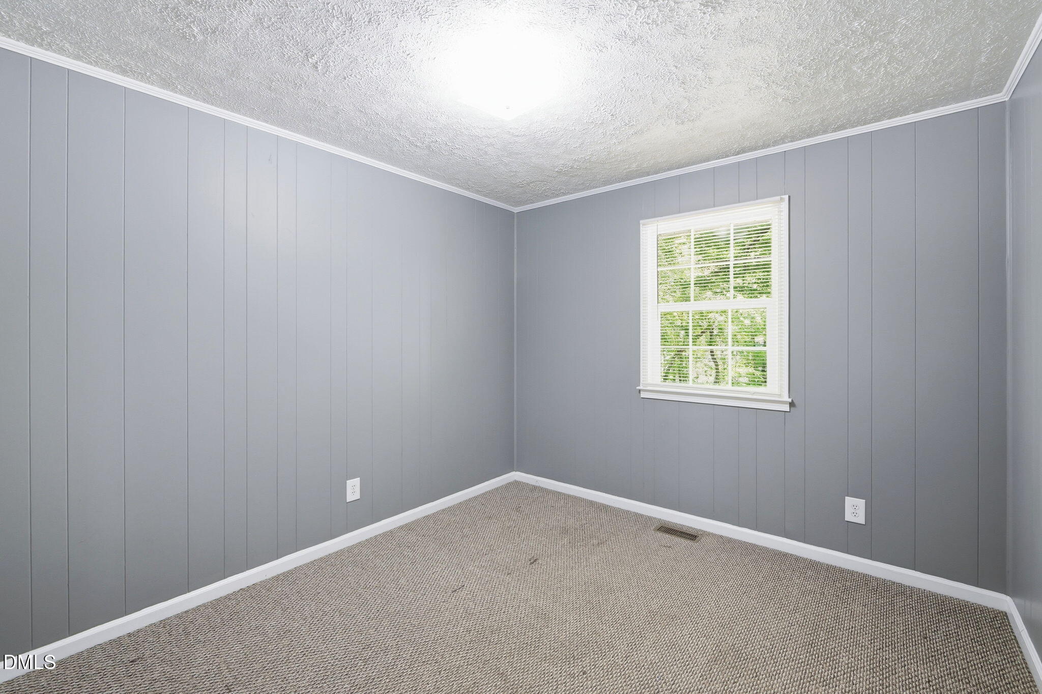 265 Shady Hill Circle Roxboro, NC 27573 - Photo 9 of 18 an empty room with a window