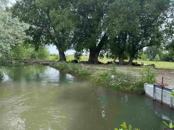 $1,950,000 | 57 Blue Sky Highway, Lander, WY 82520