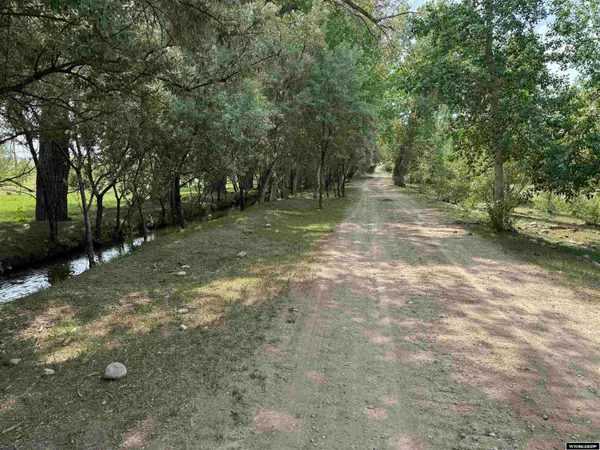 $1,950,000 | 57 Blue Sky Highway, Lander, WY 82520