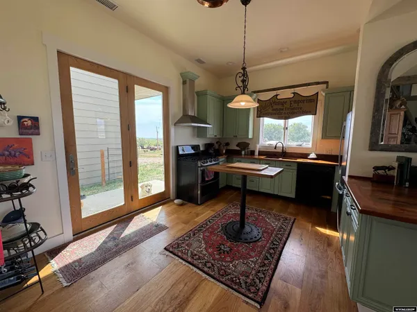 $1,950,000 | 57 Blue Sky Highway, Lander, WY 82520