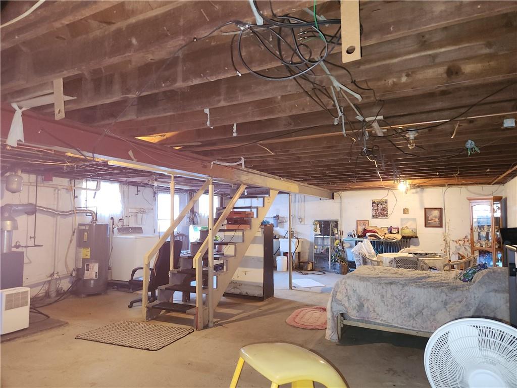 1681 Shady Plain Road Apollo, PA 15613 - Photo 17 of 25 a view of a room with gym equipment