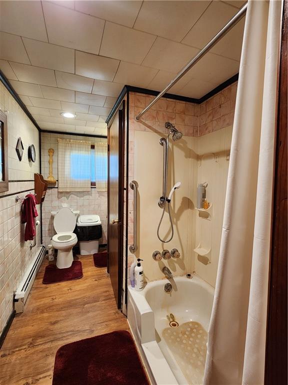 1681 Shady Plain Road Apollo, PA 15613 - Photo 7 of 25 a bathroom with a tub toilet and shower
