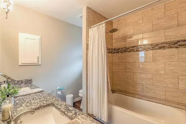 $460,000 | 1100 Byron Lane, Arlington, TX 76012