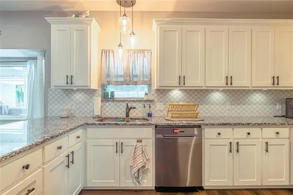 $460,000 | 1100 Byron Lane, Arlington, TX 76012