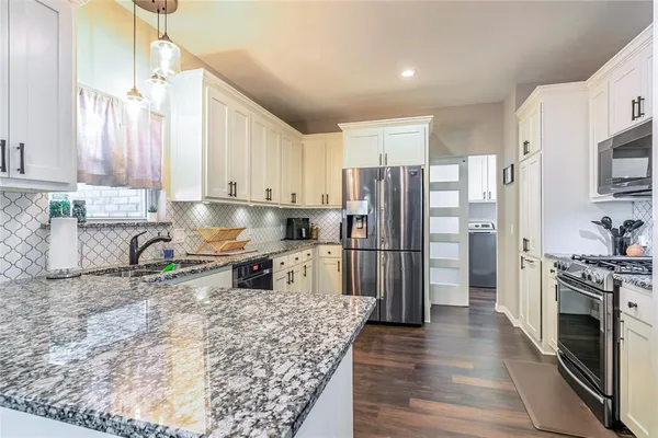 $460,000 | 1100 Byron Lane, Arlington, TX 76012