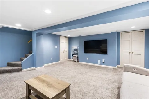 $619,000 | 55 West Street, Unit 3, Medfield, MA 02052