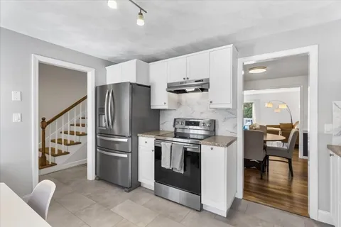 $619,000 | 55 West Street, Unit 3, Medfield, MA 02052