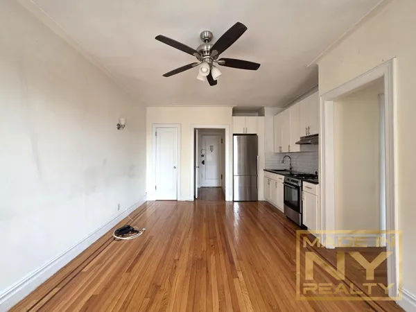 $2,695 | 35-07 32nd Street, Unit C2 | Astoria