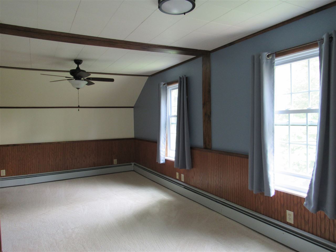 13 School Street Proctor, VT 05765 - Photo 11 of 21