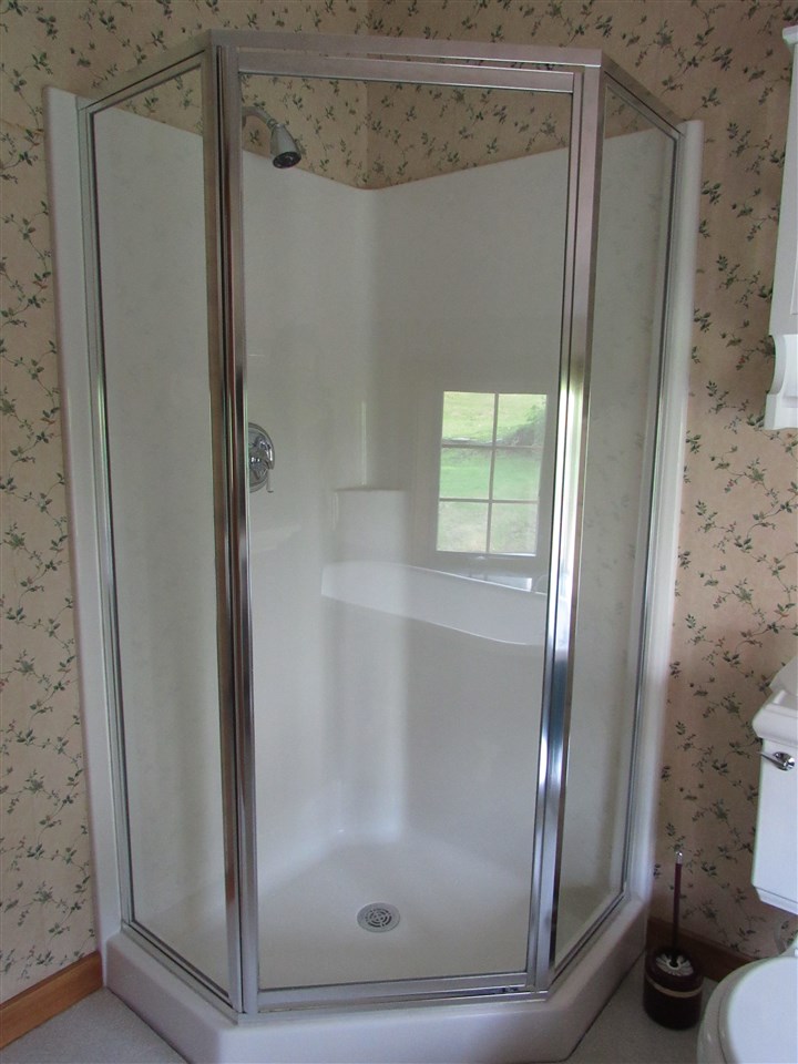 13 School Street Proctor, VT 05765 - Photo 16 of 21
