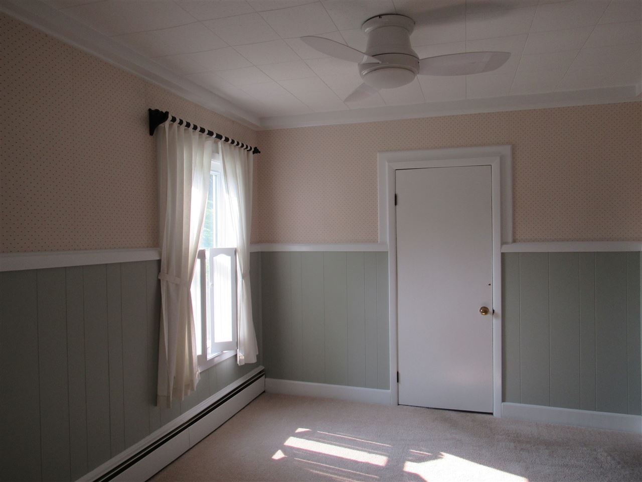 13 School Street Proctor, VT 05765 - Photo 6 of 21