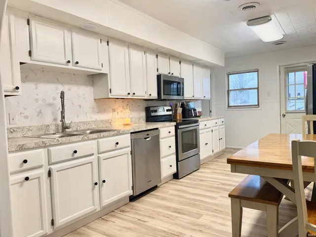 $150,000 | 303 West Highland Avenue, Marion, IN 46952