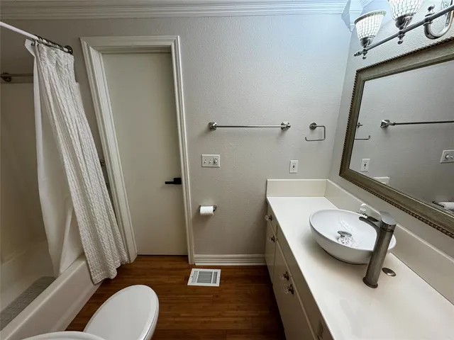 $3,500 | 1112 Kings Highway, Dallas, TX 75208