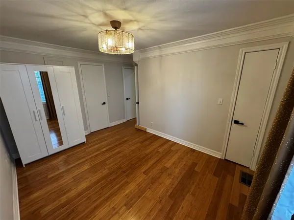 $3,300 | 1112 Kings Highway, Dallas, TX 75208