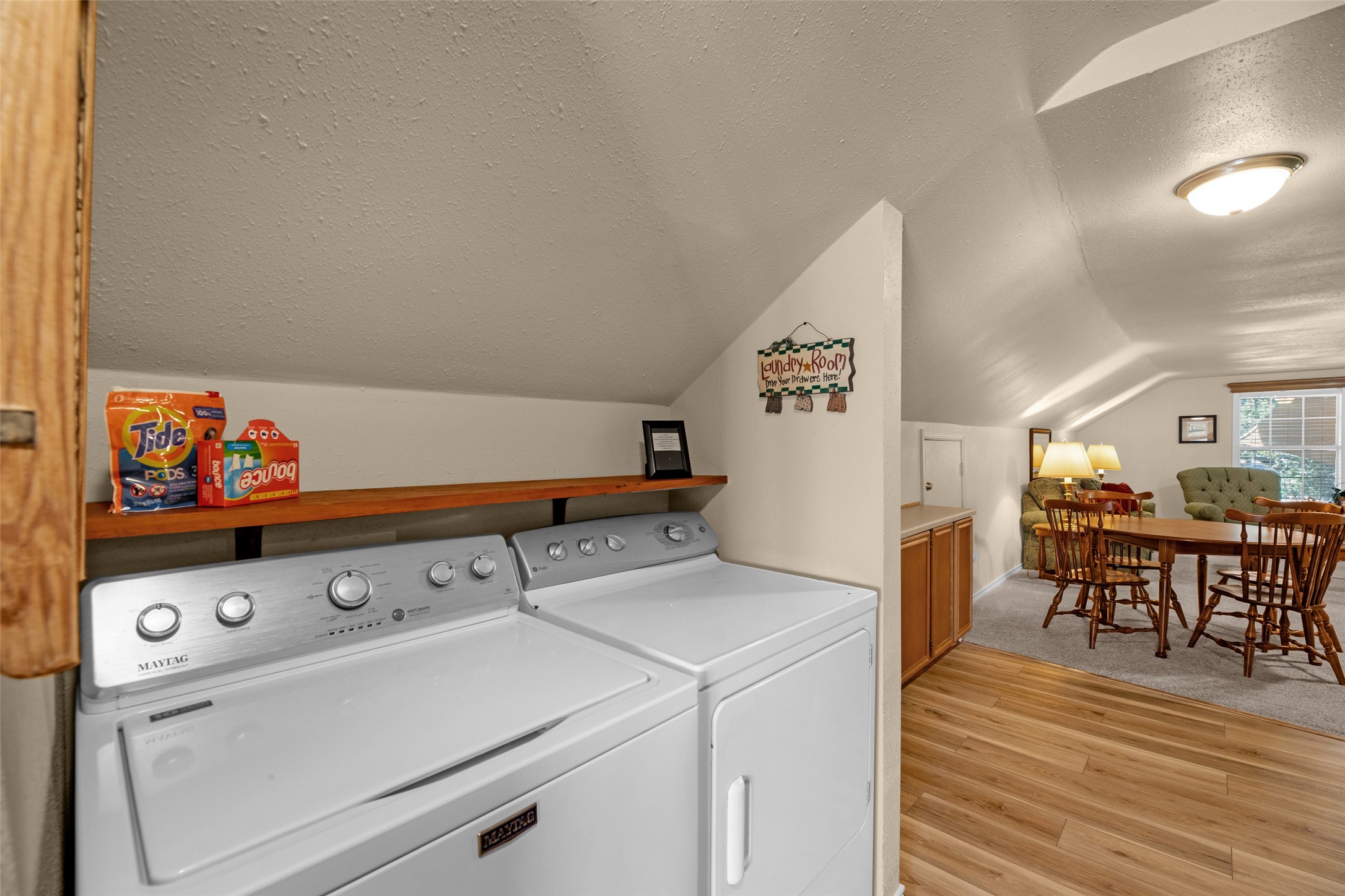 801 North Fulton Street Wharton, TX 77488 - Photo 31 of 43 a utility room with dryer and washer