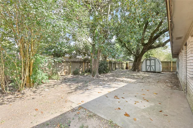 a view of a entryway