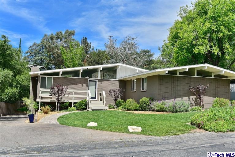 3805 Alzada Road Altadena, CA 91001 - Photo 1 of 22 Primary Photo